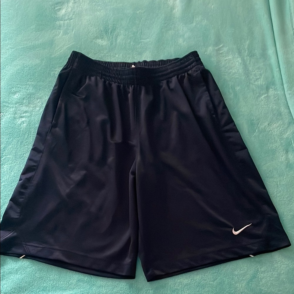 Nike Men's navy blue athletic shorts size large